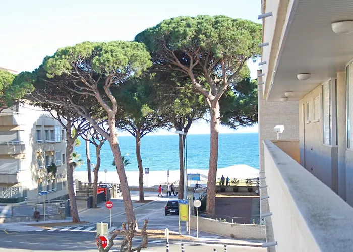 Sol Daurat Seafront Апартаменты *
